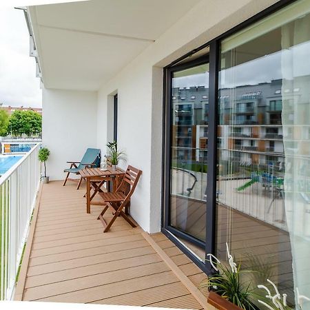 Apartamenty Familijne- Os Feniks Kolobrzeg Exterior photo